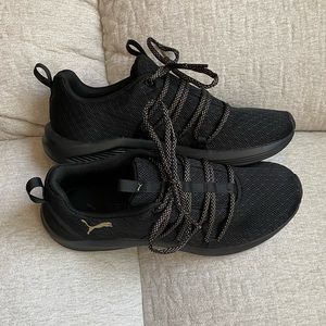 Puma Softfoam Sneakers